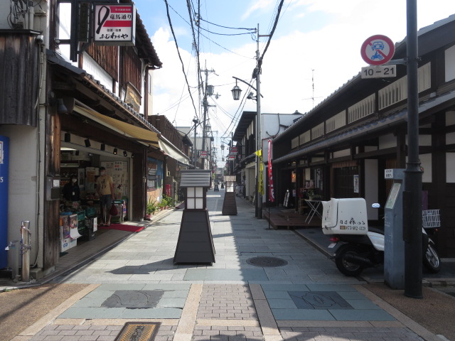 9 25 京都市伏見区 竜馬通り商店街のお店が増えてます